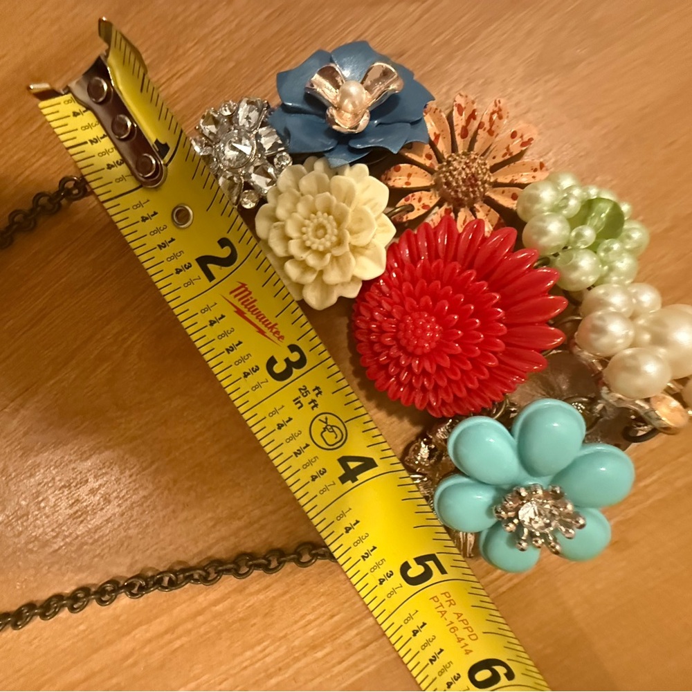 Plunder Floral Multicolor Statement Necklace Chun… - image 7